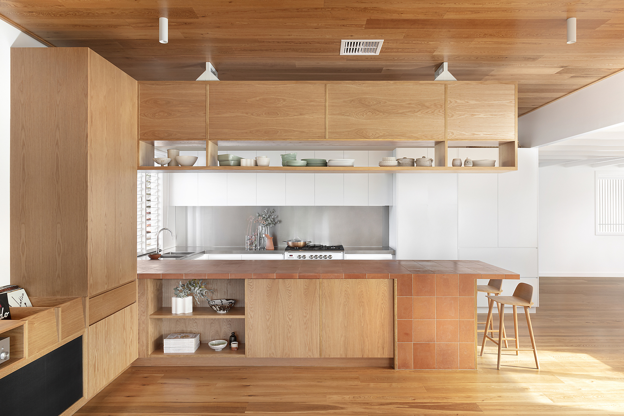 Interior photograph of Hendra Project by Kylie Hood